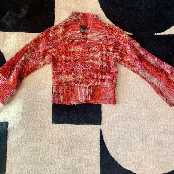 Diesel Sweater Cropped Bell like sleeves. Multi Color. Large. Great condition - Picture 1 of 10
